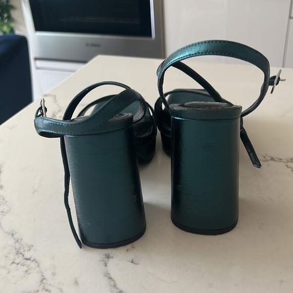 Platform Heels - Picture 3 of 4